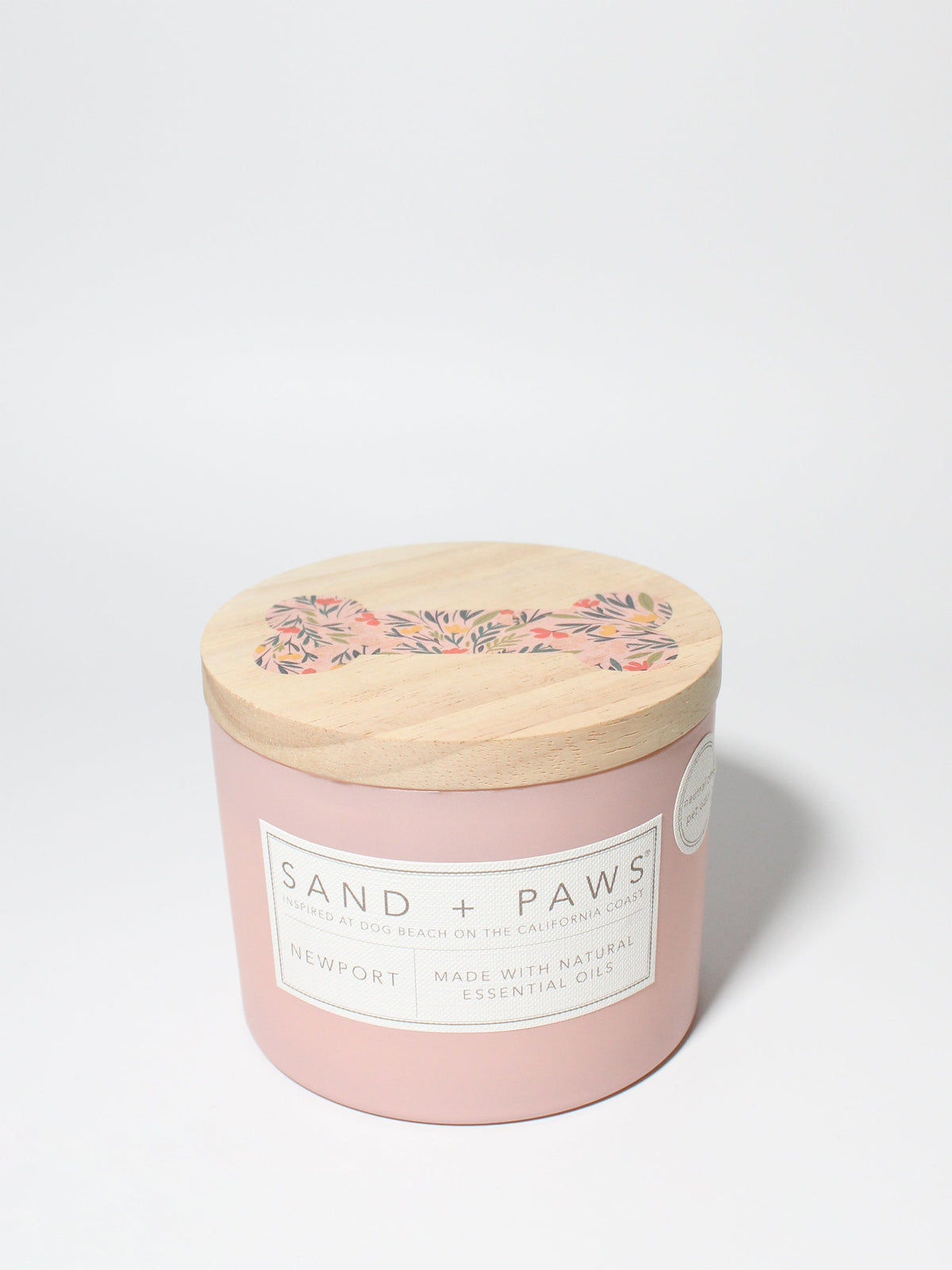 Luxurious Sand + Paws Newport 12 oz scented candle
