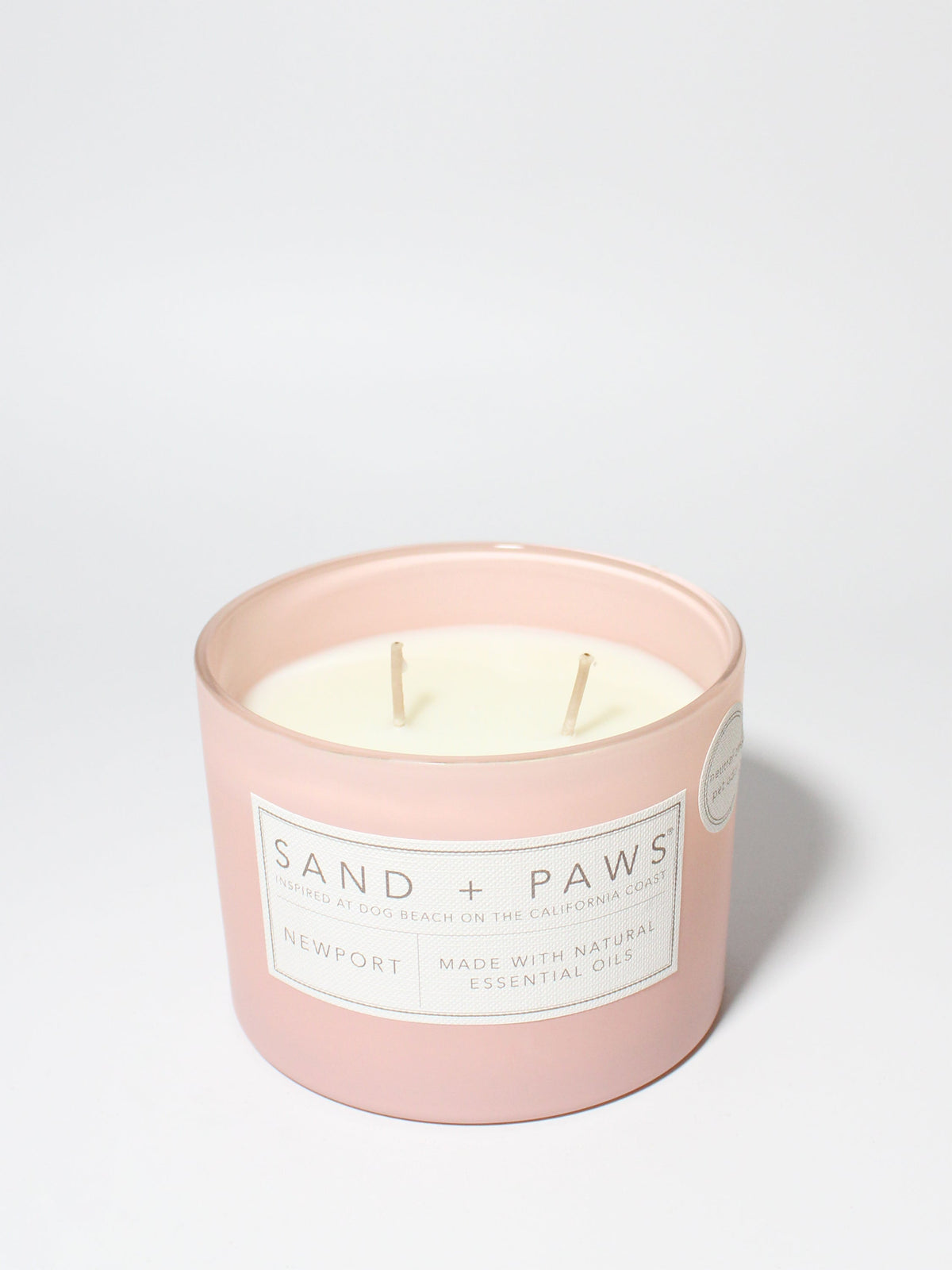 Luxurious Sand + Paws Newport 12 oz scented candle