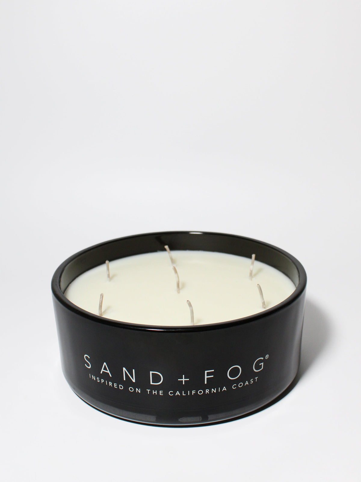 Luxurious Teakwood 34 oz scented candle