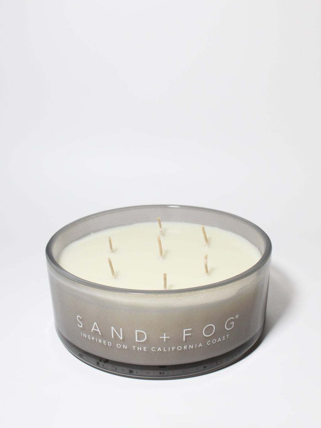 Luxurious Vanilla Sandalwood 34 oz scented candle