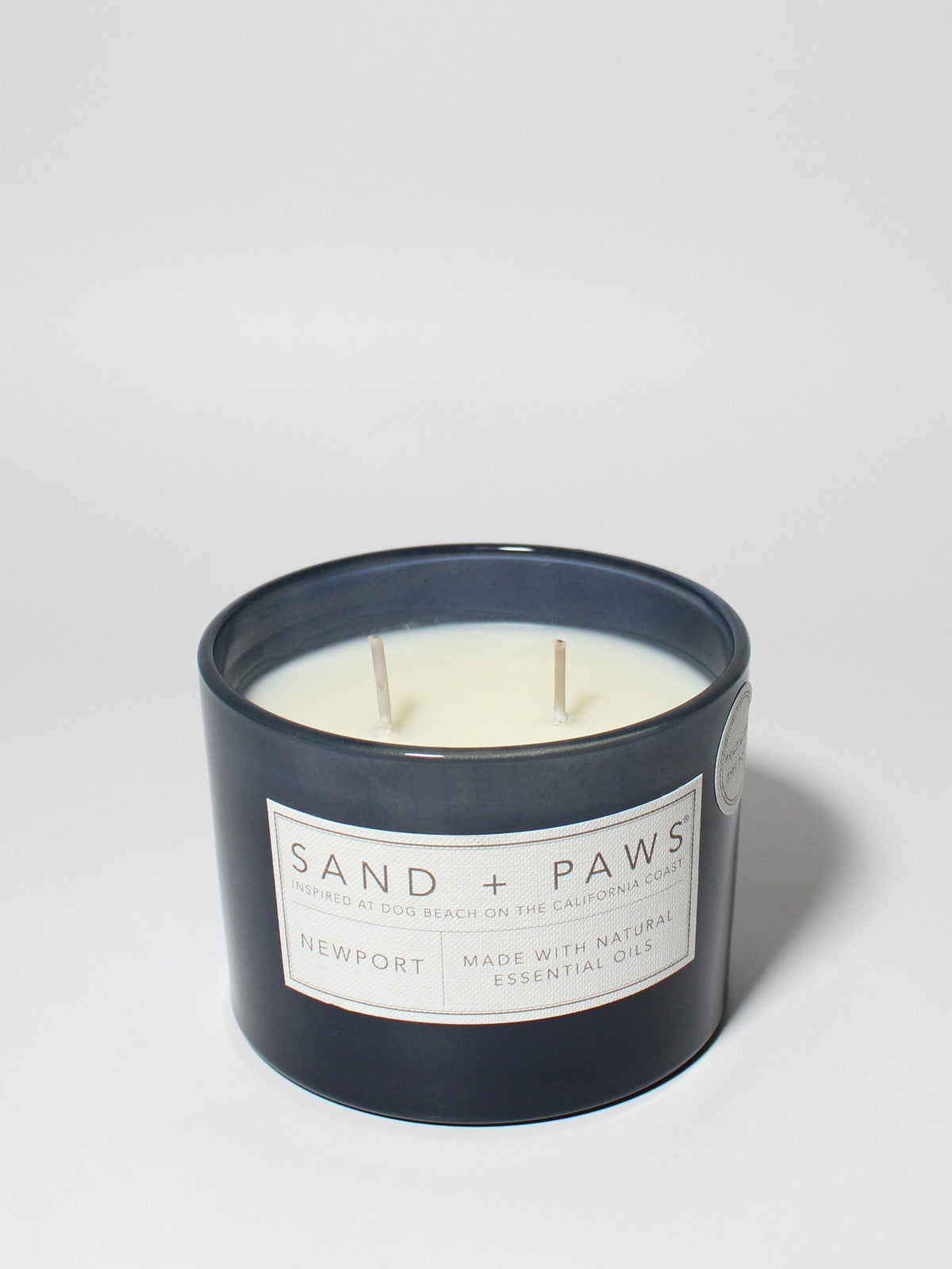 Luxurious Sand + Paws Newport 12 oz scented candle