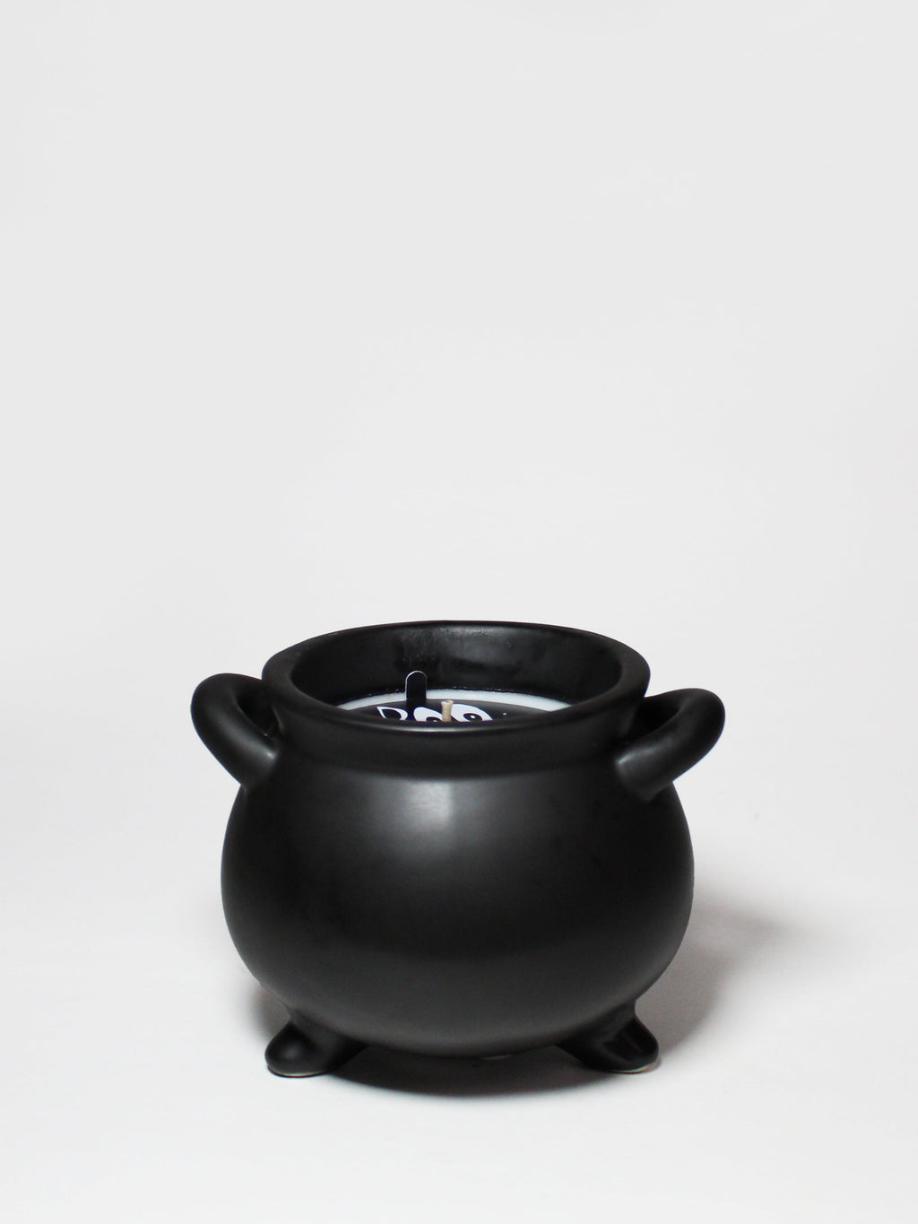 Luxurious Witches Brew 14 oz scented candle