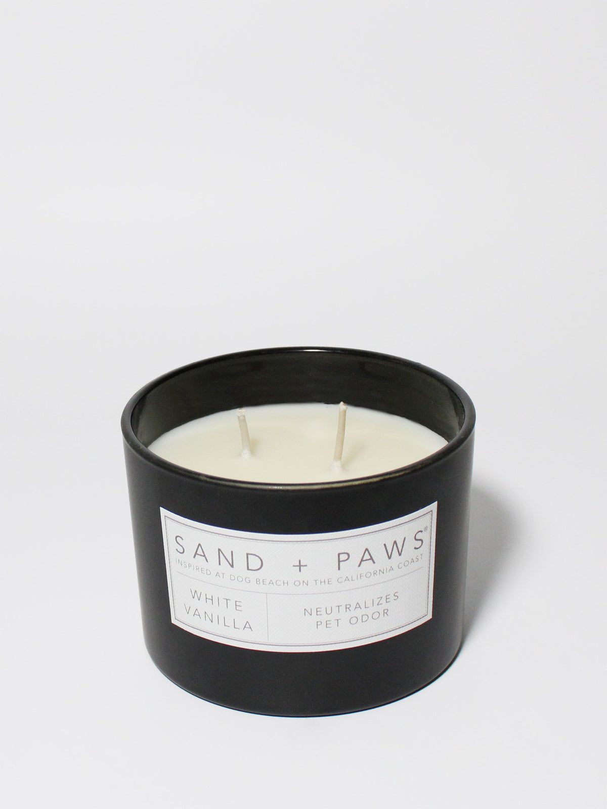 Luxurious Sand + Paws White Vanilla 12 oz scented candle
