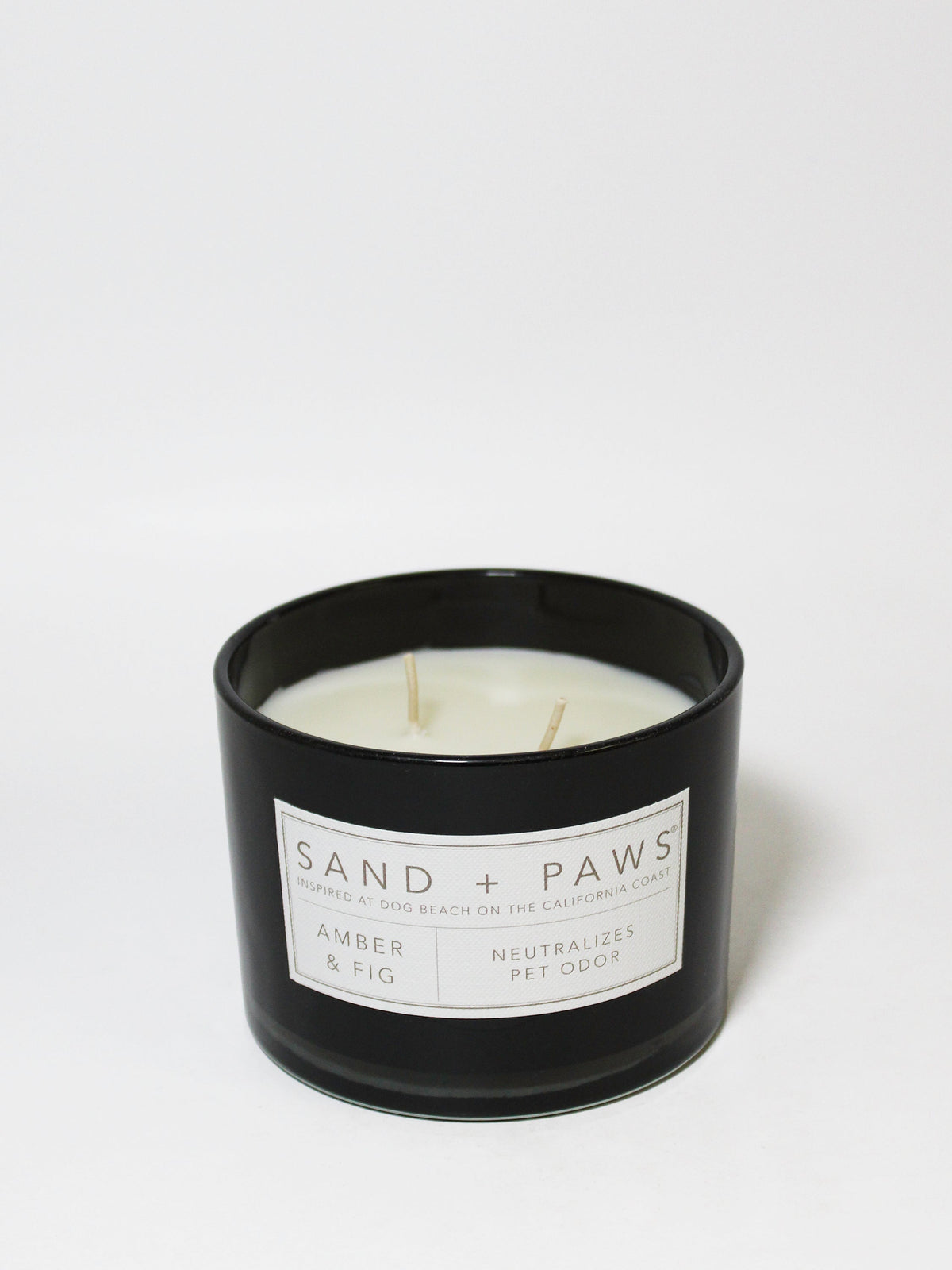 Luxurious Sand + Paws Amber & Fig 12 oz scented candle