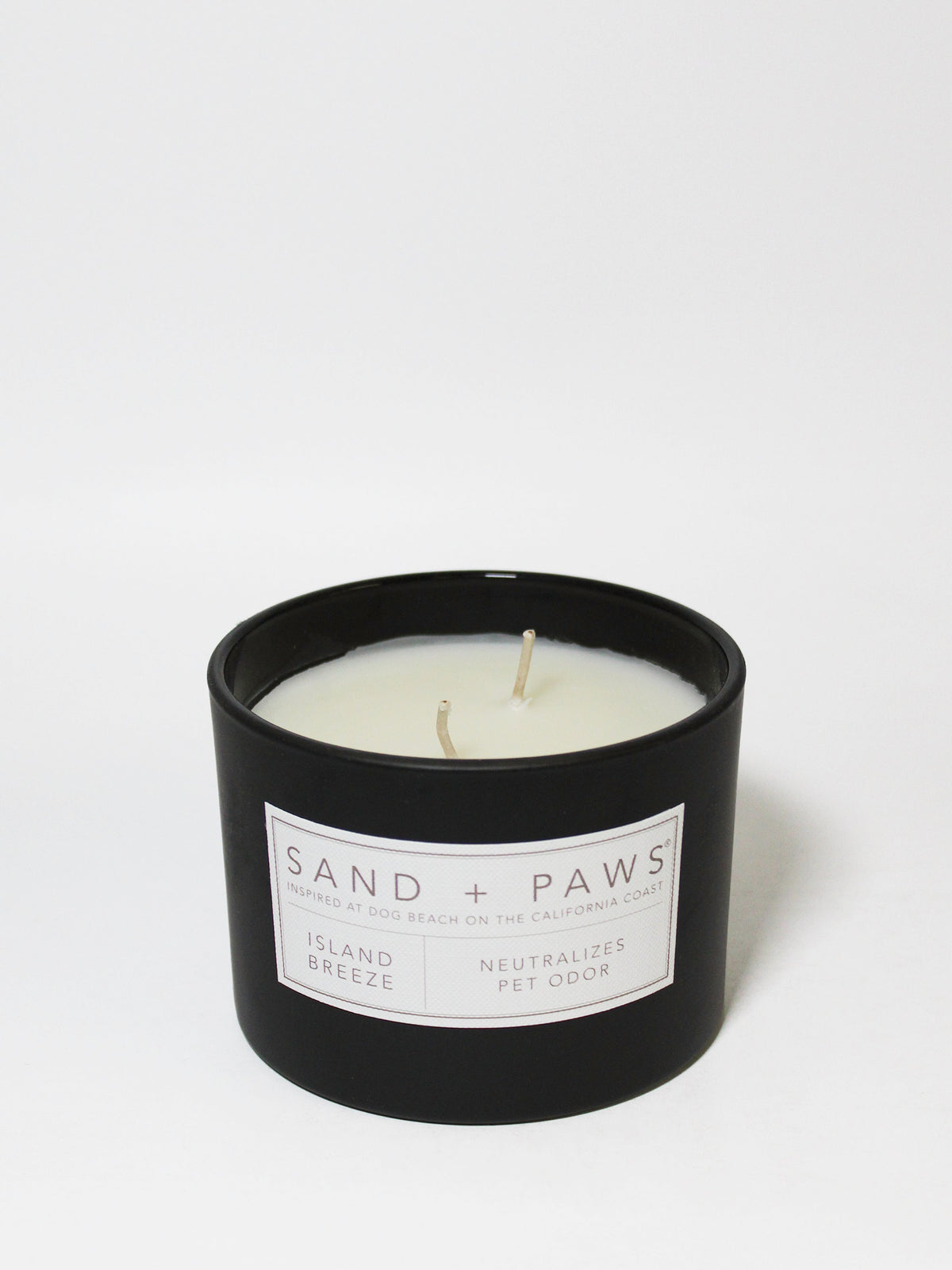 Luxurious Sand + Paws Island Breeze 12 oz scented candle