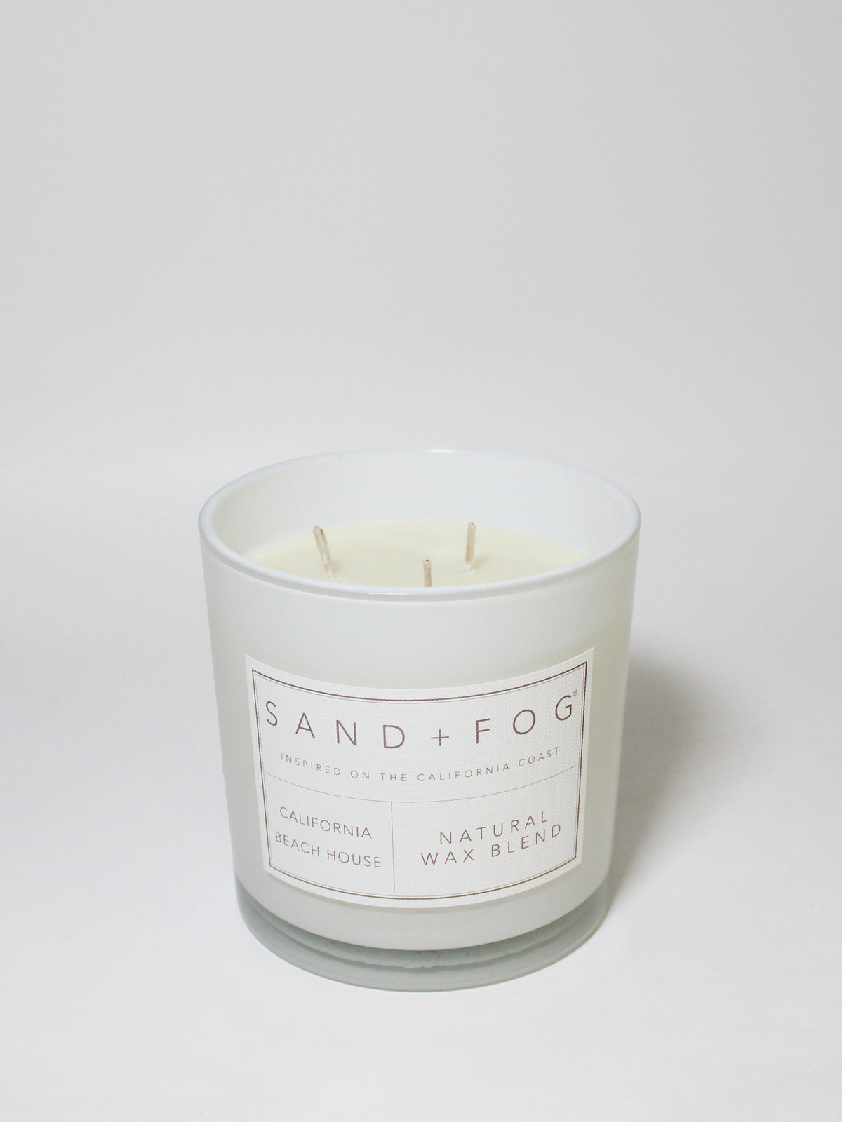 Luxurious California Beach House 21 oz scented candle