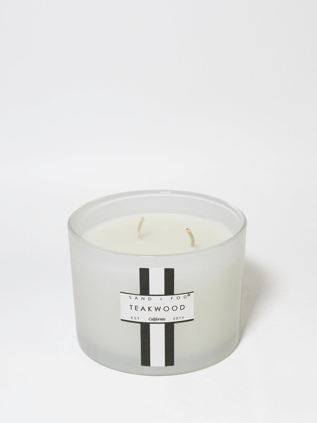 Luxurious Teakwood 12 oz scented candle