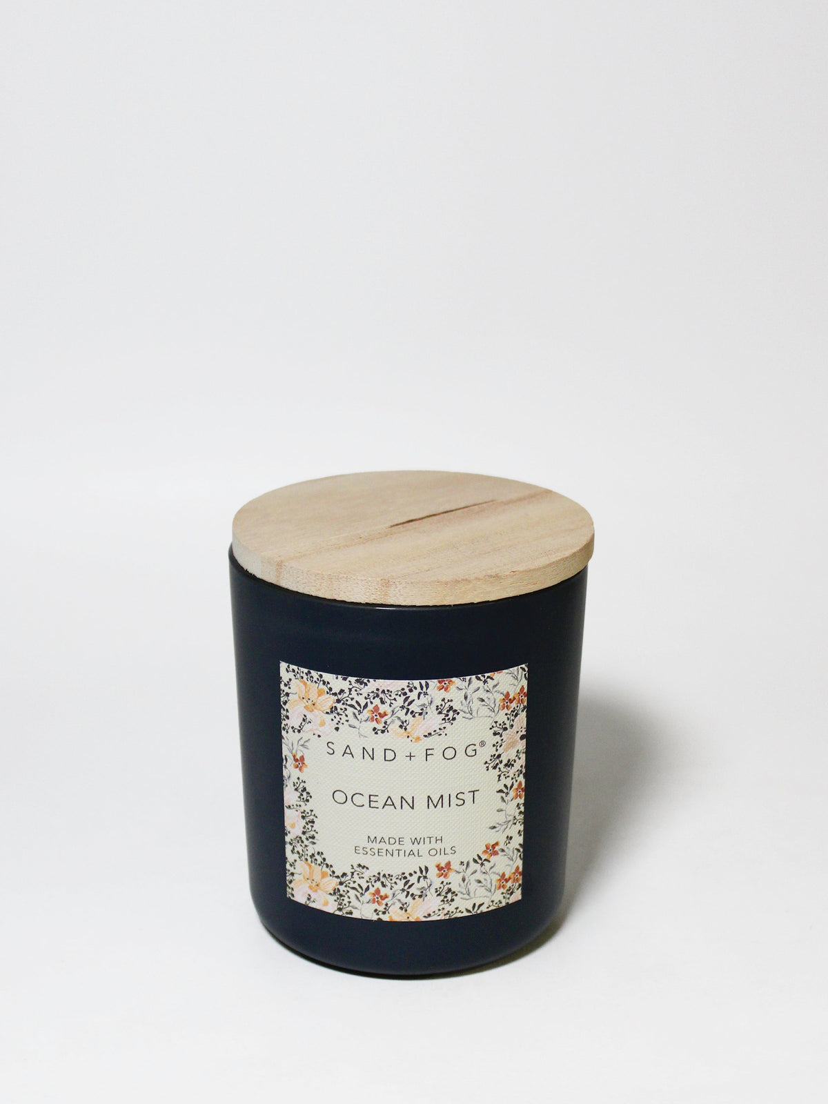Luxurious Ocean Mist 10 oz scented candle