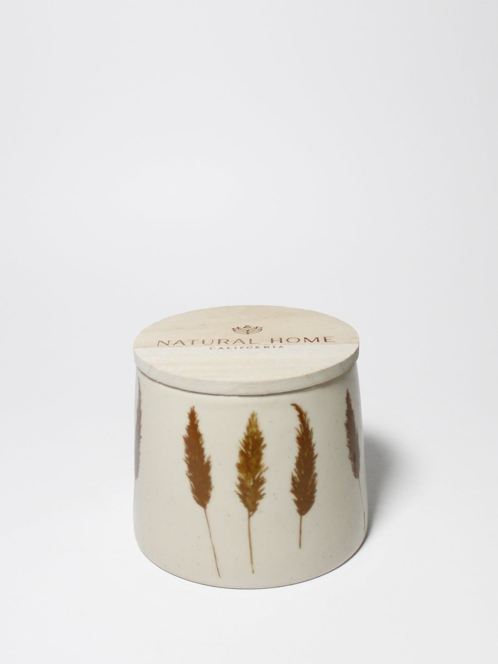 Luxurious Amber & Fig Natural Home 7 oz scented candle
