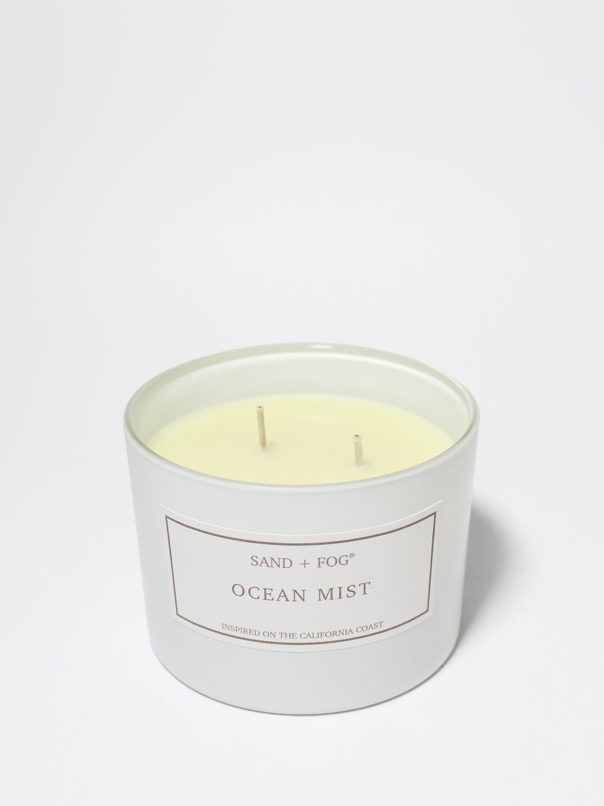 Luxurious Ocean Mist 12 oz scented candle