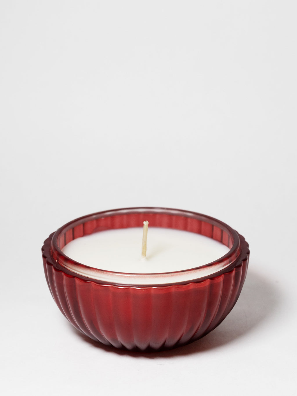 Luxurious Cinnamon Noel 6 oz scented candle