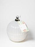 Luxurious Winter White 6 oz scented candle