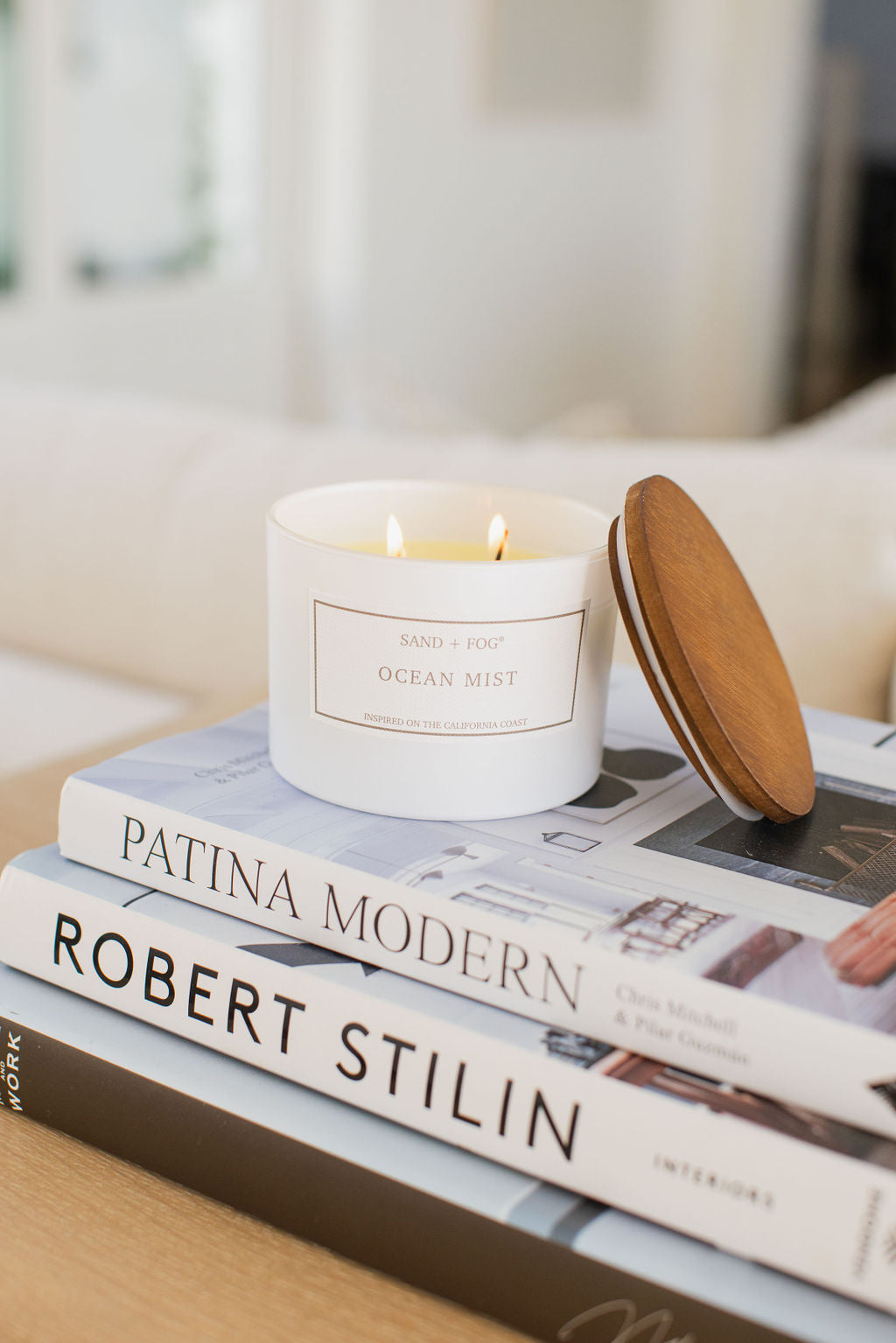 Luxurious Ocean Mist 12 oz scented candle