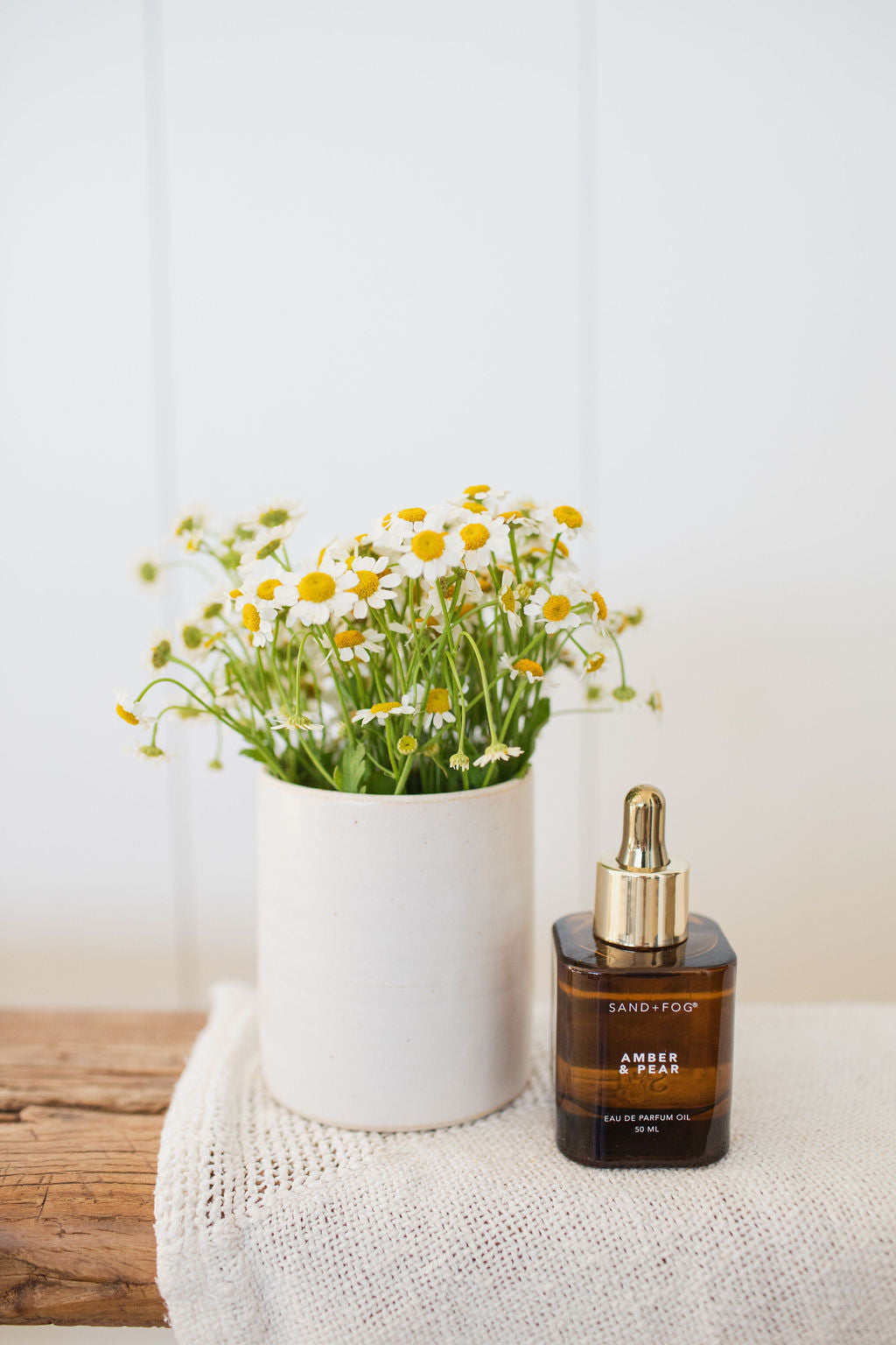 Captivating Amber & Pear 50 ml Perfume Oil Dropper