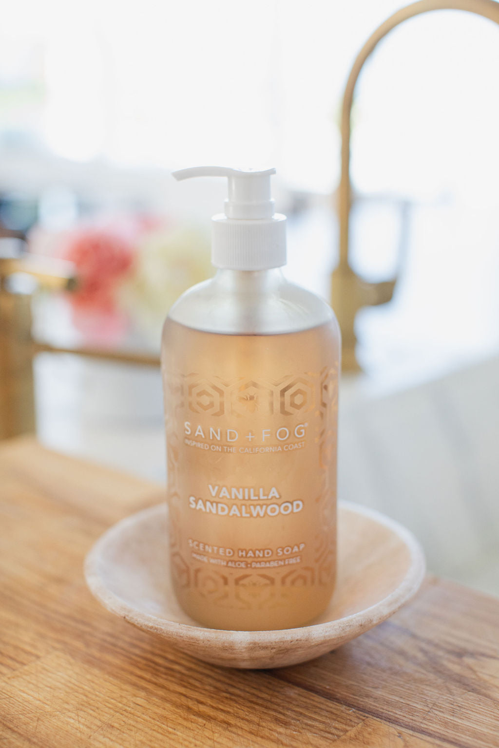 Refreshing Vanilla Sandalwood 15.7 oz Liquid Hand Soap