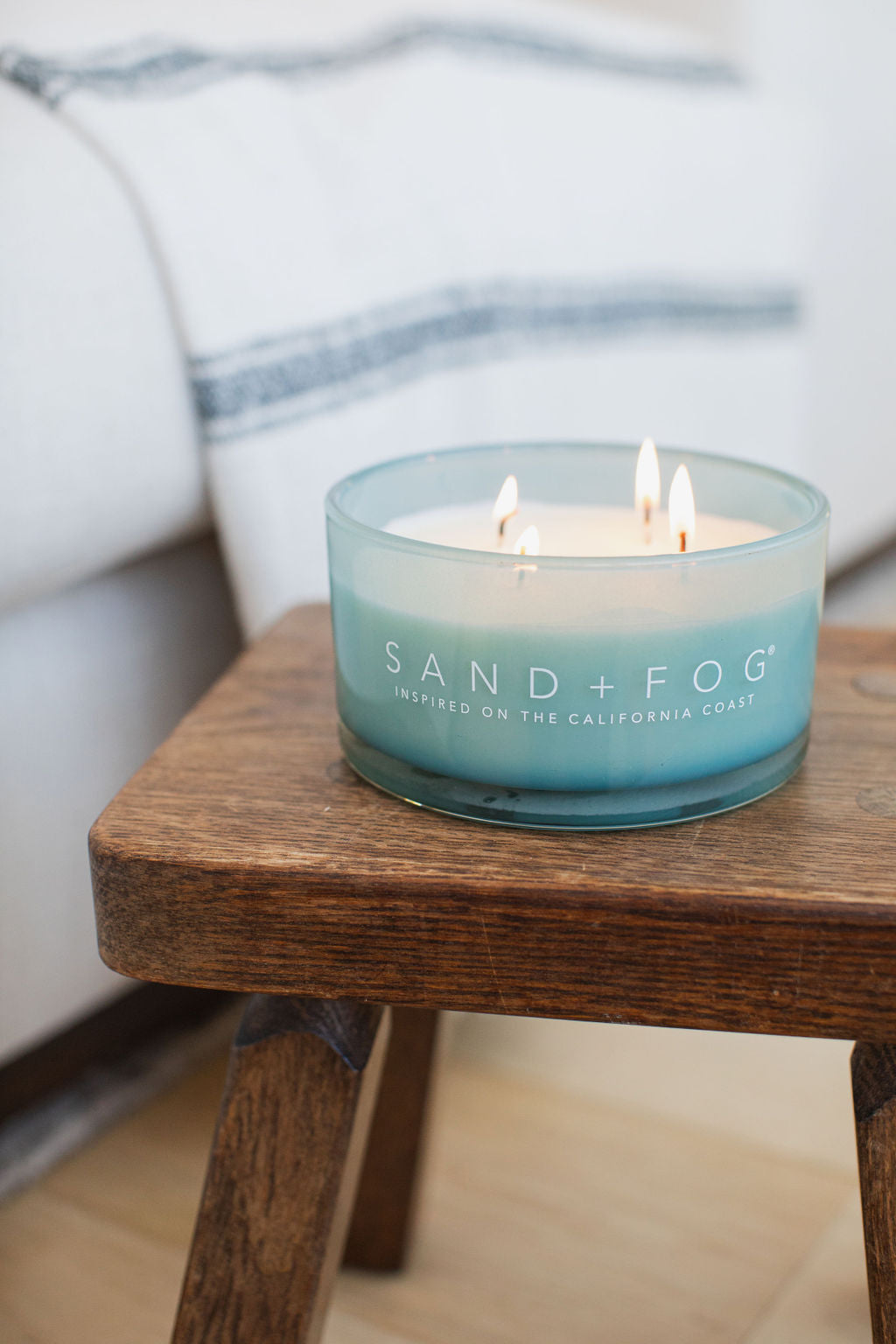 Luxurious California Beach House 23 oz scented candle