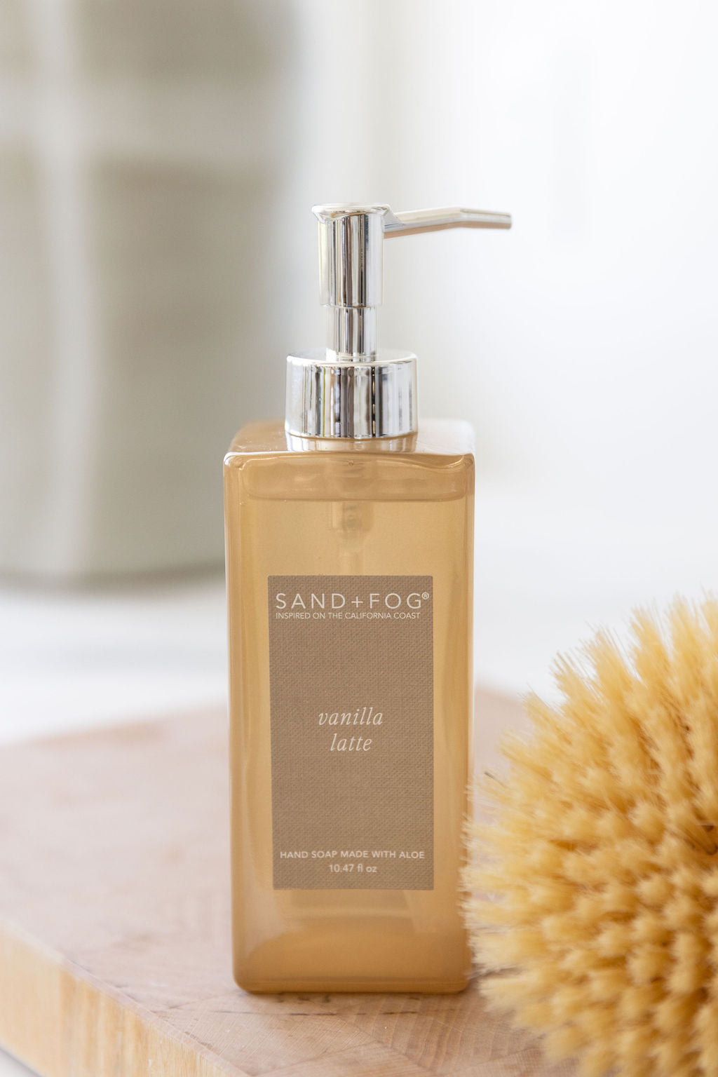 Refreshing Vanilla Latte 10.47 oz Liquid Hand Soap