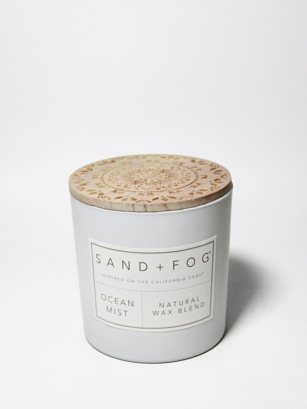Luxurious Ocean Mist 21 oz scented candle