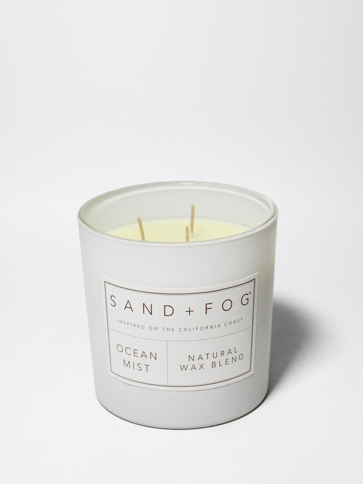 Luxurious Ocean Mist 21 oz scented candle