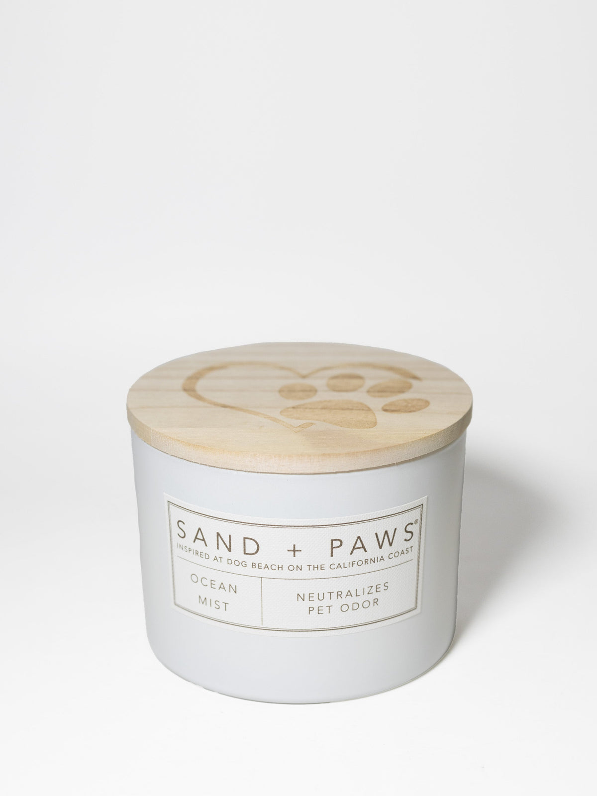 Luxurious Sand + Paws Ocean Mist 12 oz scented candle