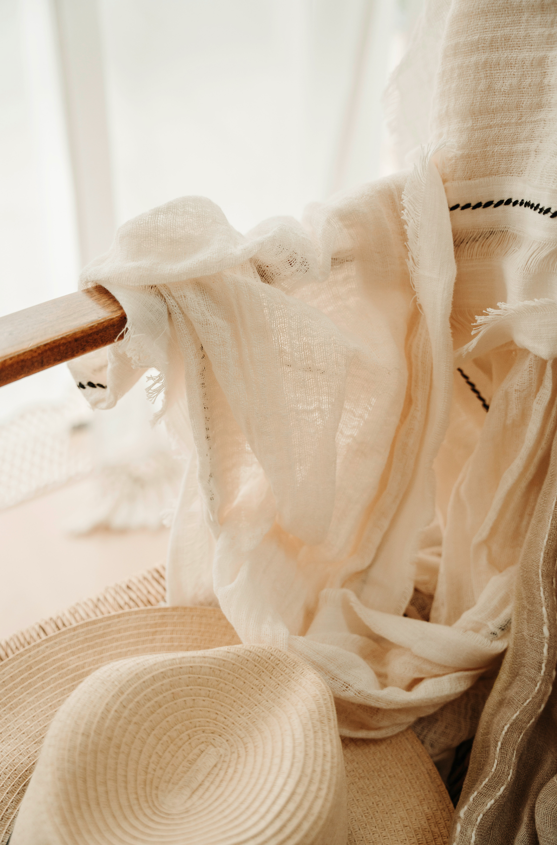 Freshening Cashmere & Linen 11.5 oz Fabric Spray