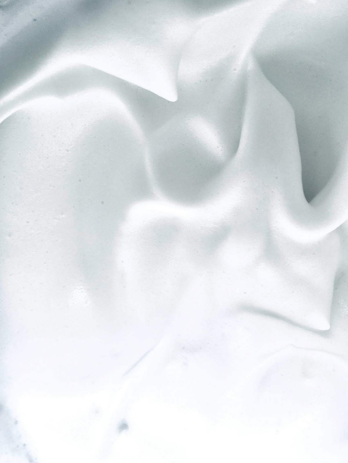 Luxurious Whipped Vanilla 12 oz scented candle