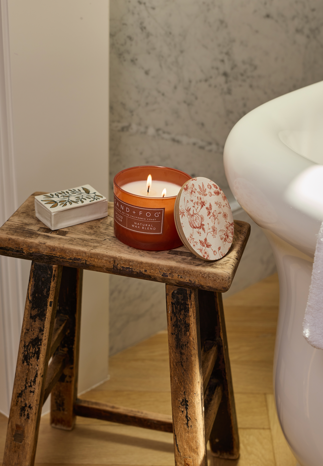 Luxurious Spiced Cider 12 oz scented candle