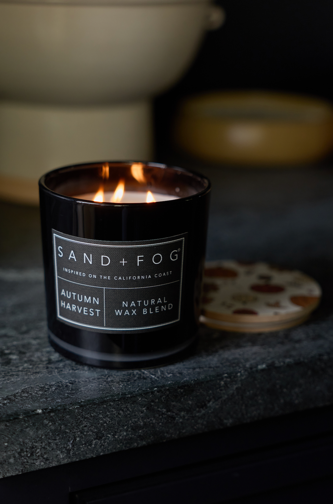 Luxurious Autumn Harvest 21 oz scented candle
