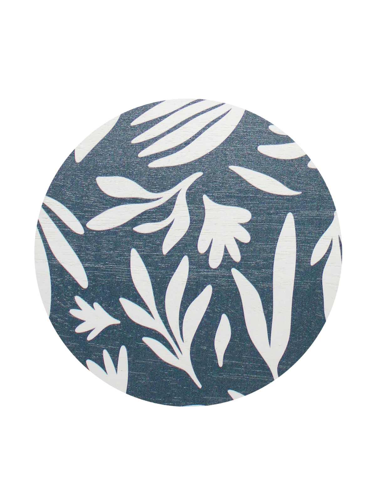 Luxurious Sea & Smoke 12 oz scented candle
